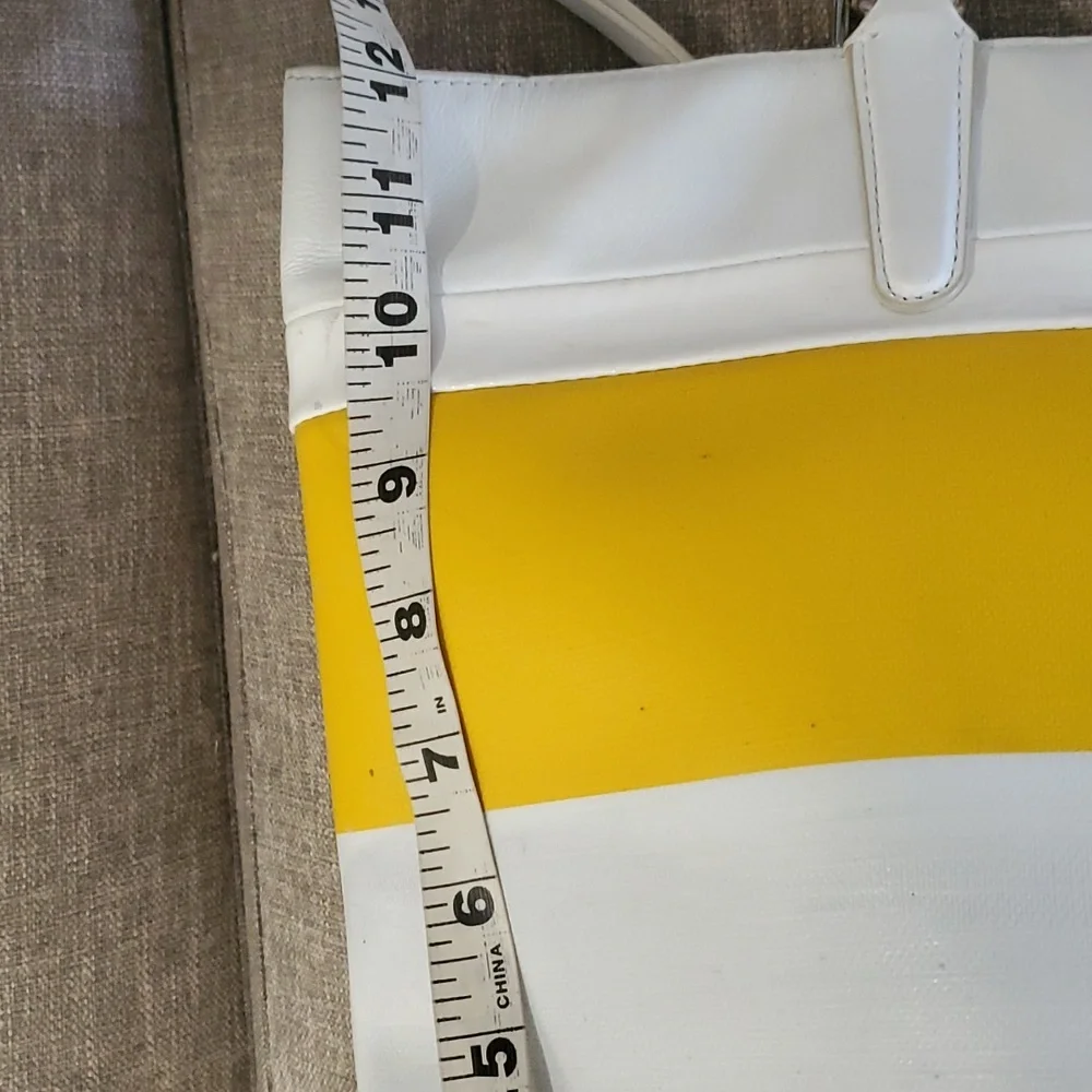 Coach sunburst yellow white stripe shoulder bag - Picture 11 of 16